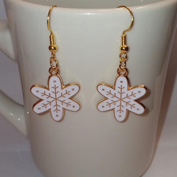 NWT Bundle of Two Pairs of Adorable Gold Dangling Christmas Earrings!! - Picture 2 of 6
